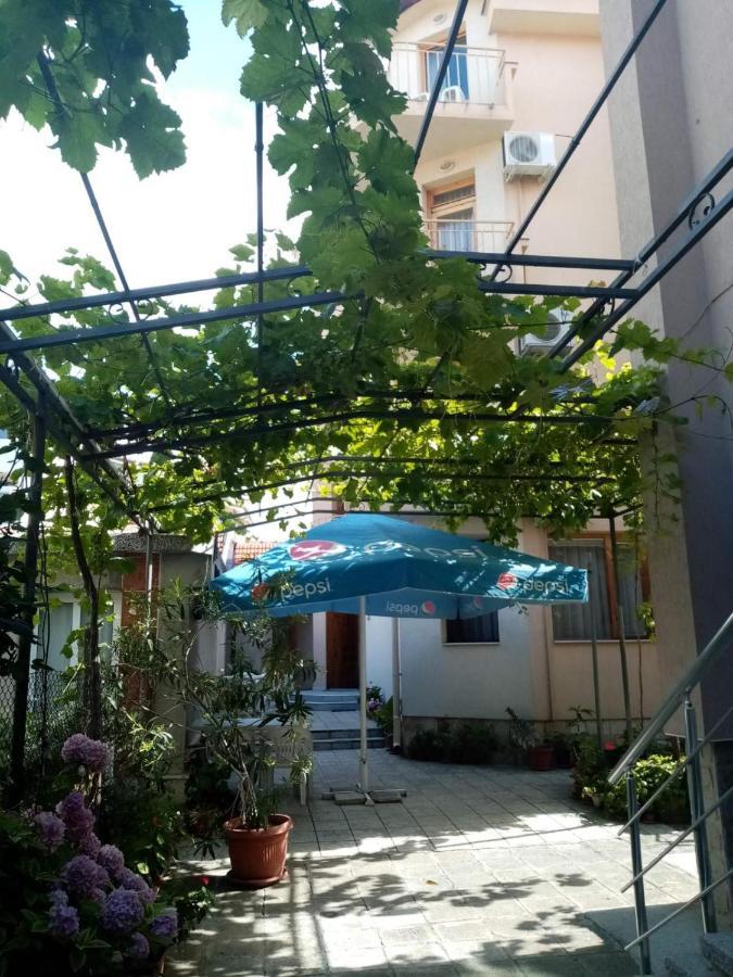 Къща За Гости Стоянови Гр. Несебър Nesebar Bagian luar foto